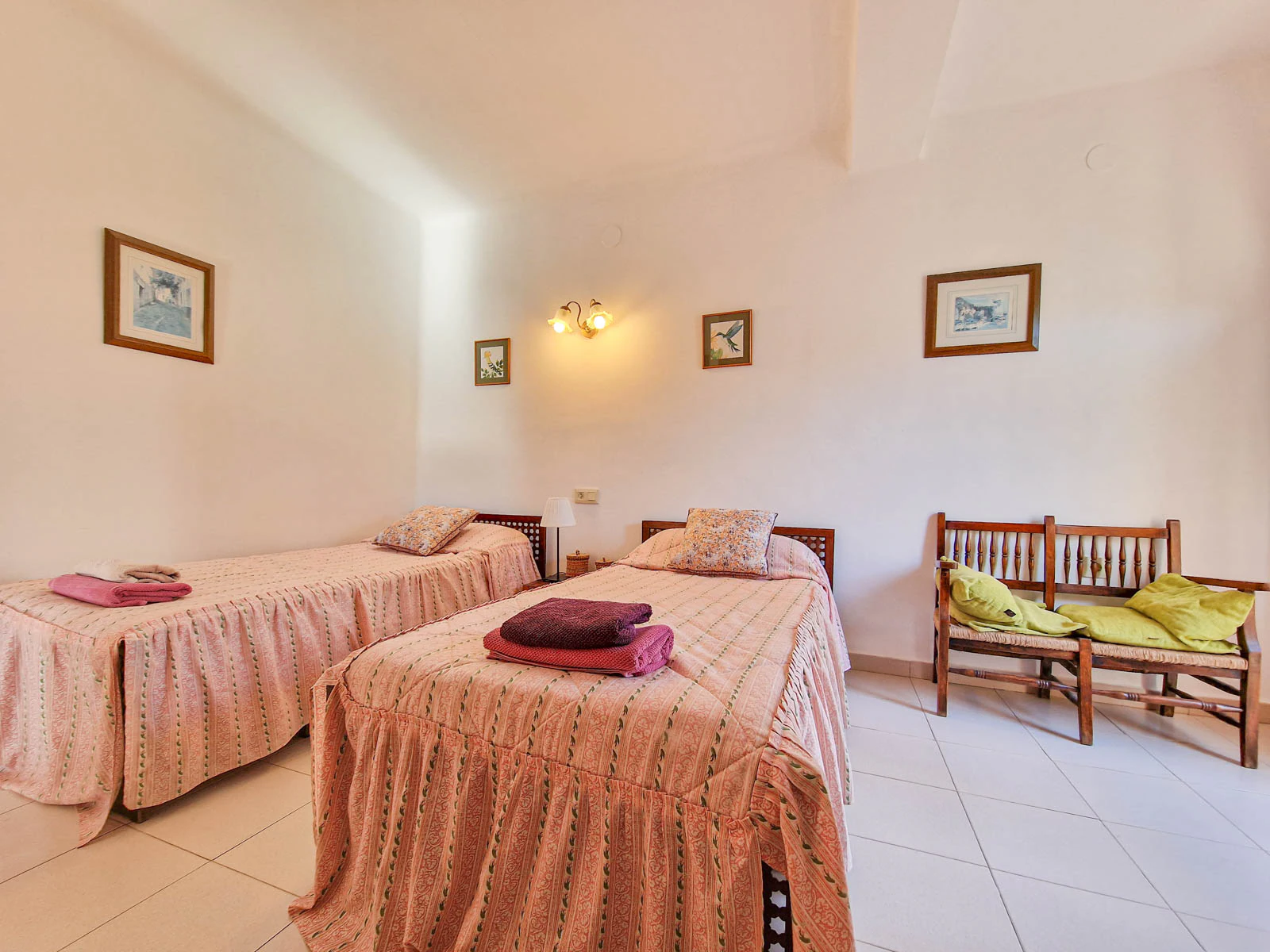 SUMMER RENTAL MORAIRA - CLOSE TO BEACH