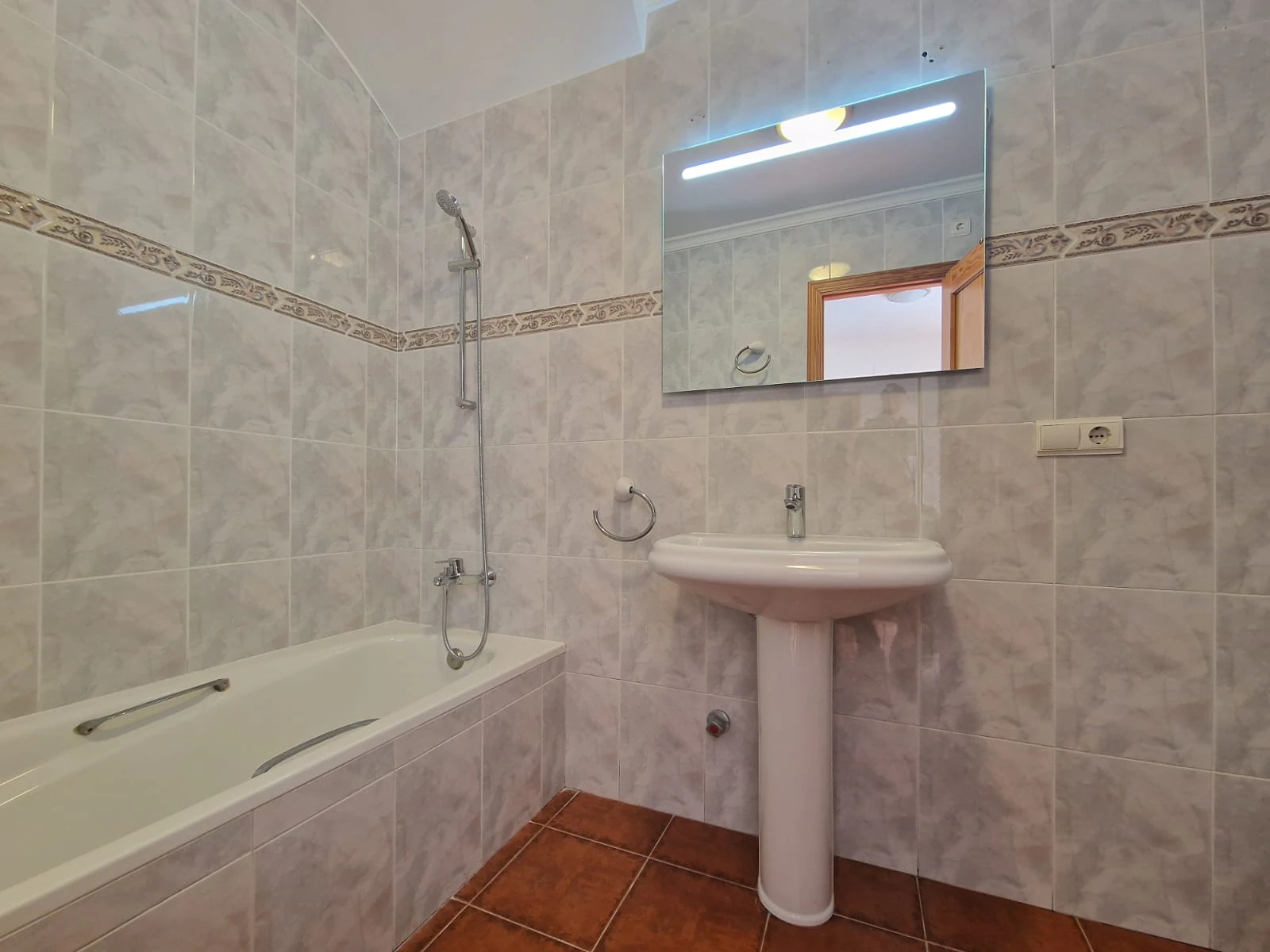 LONG TERM RENTAL MORAIRA.