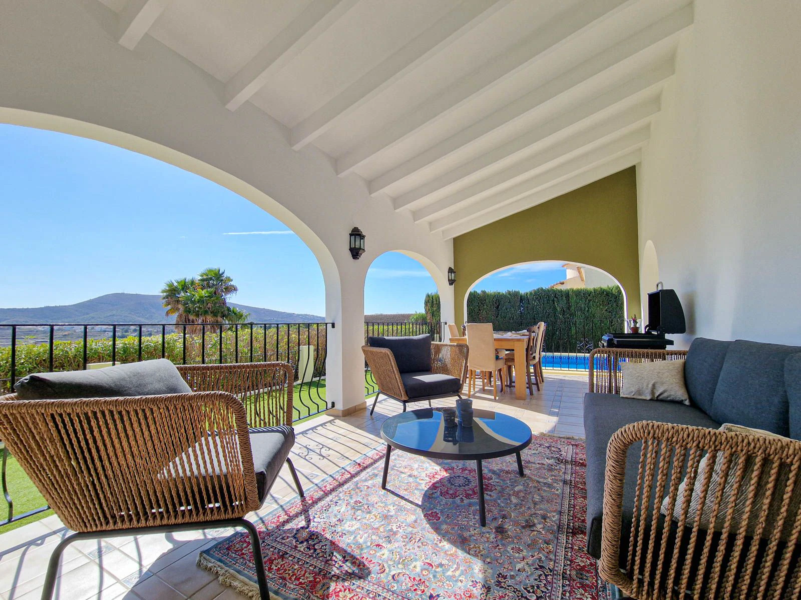 SUMMER HOLIDAY RENTAL