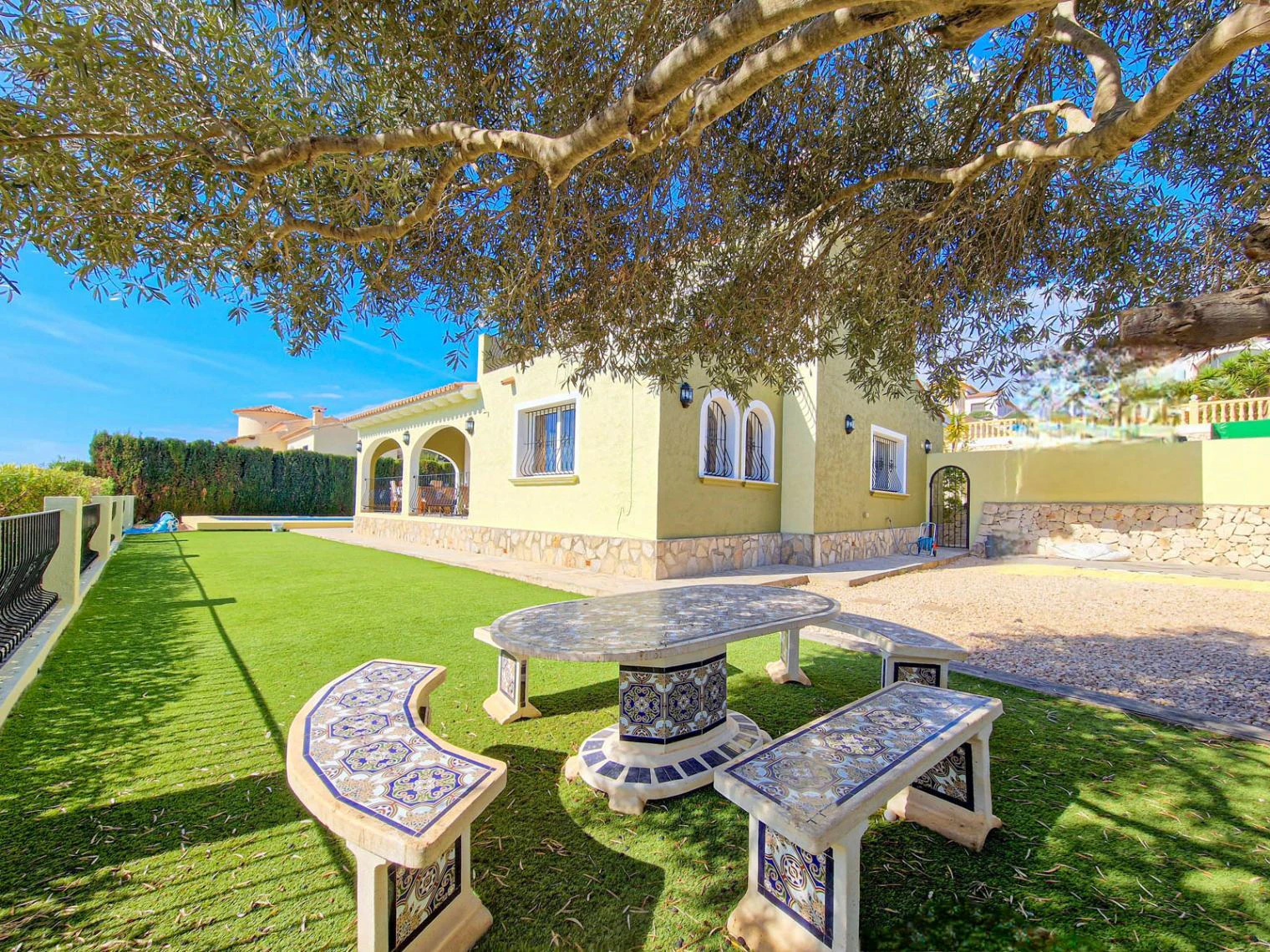 SUMMER HOLIDAY RENTAL