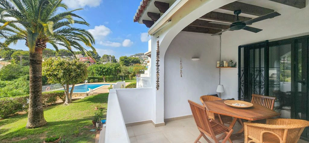 HOLIDAY RENTAL