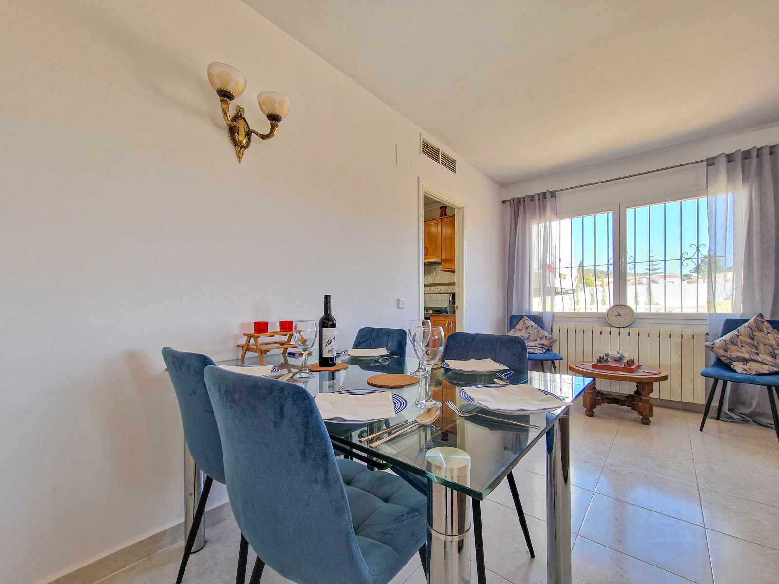 SUMMER HOLIDAY RENTAL