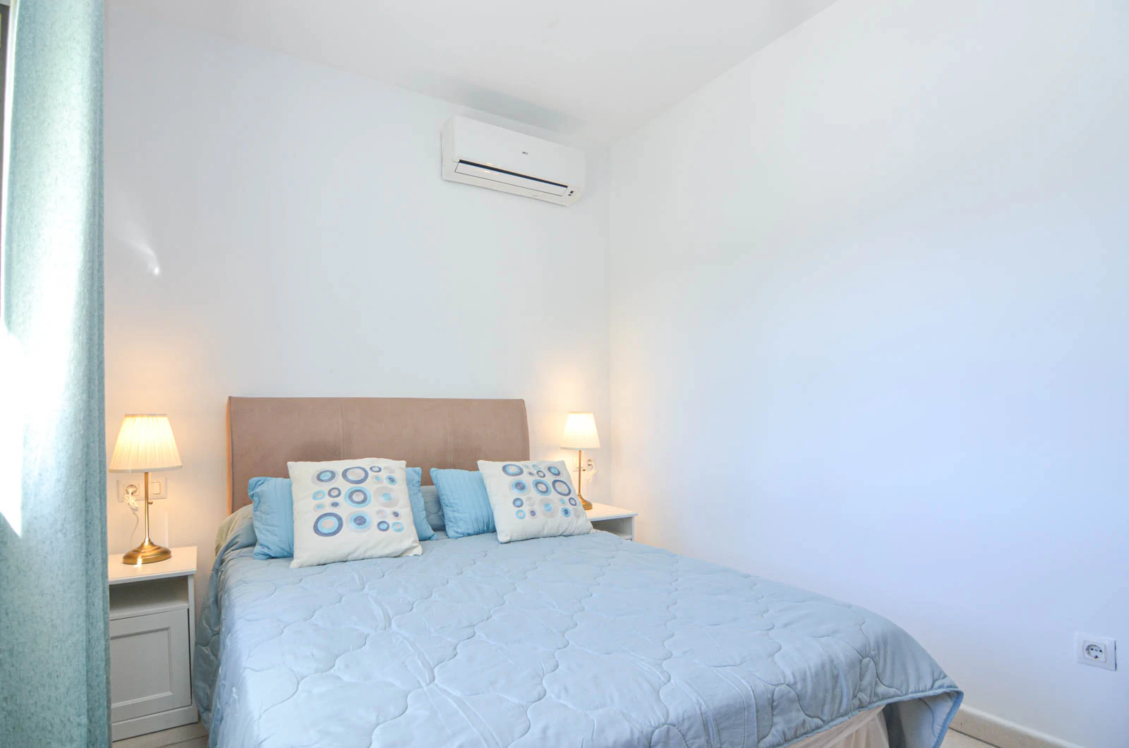 HOLIDAY RENTAL MORAIRA