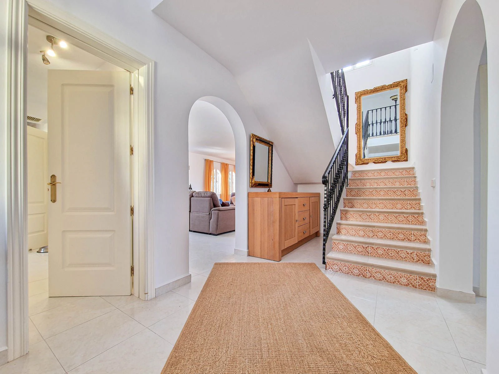 SUMMER HOLIDAY RENTAL
