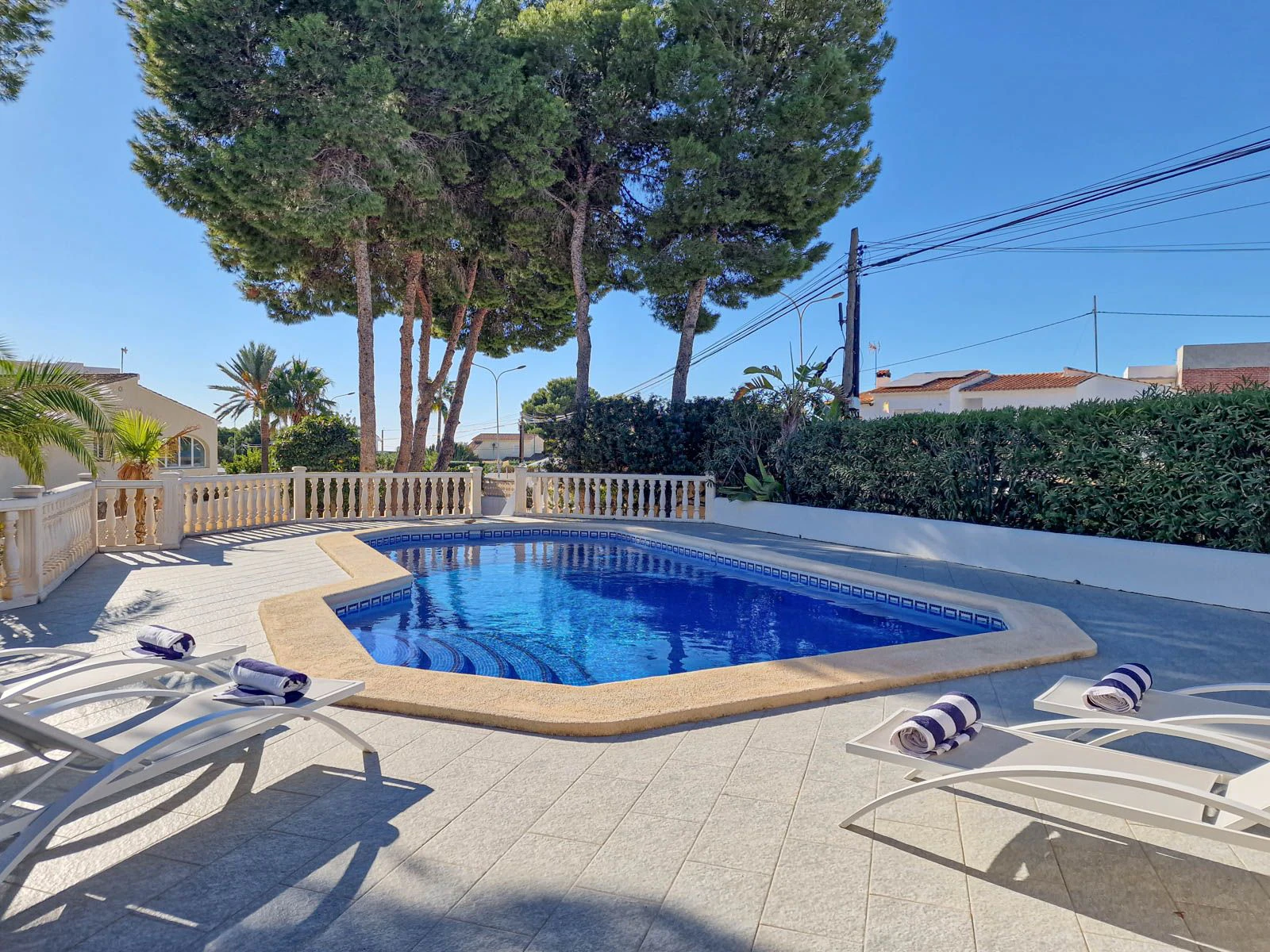 HOLIDAY RENTAL MORAIRA
