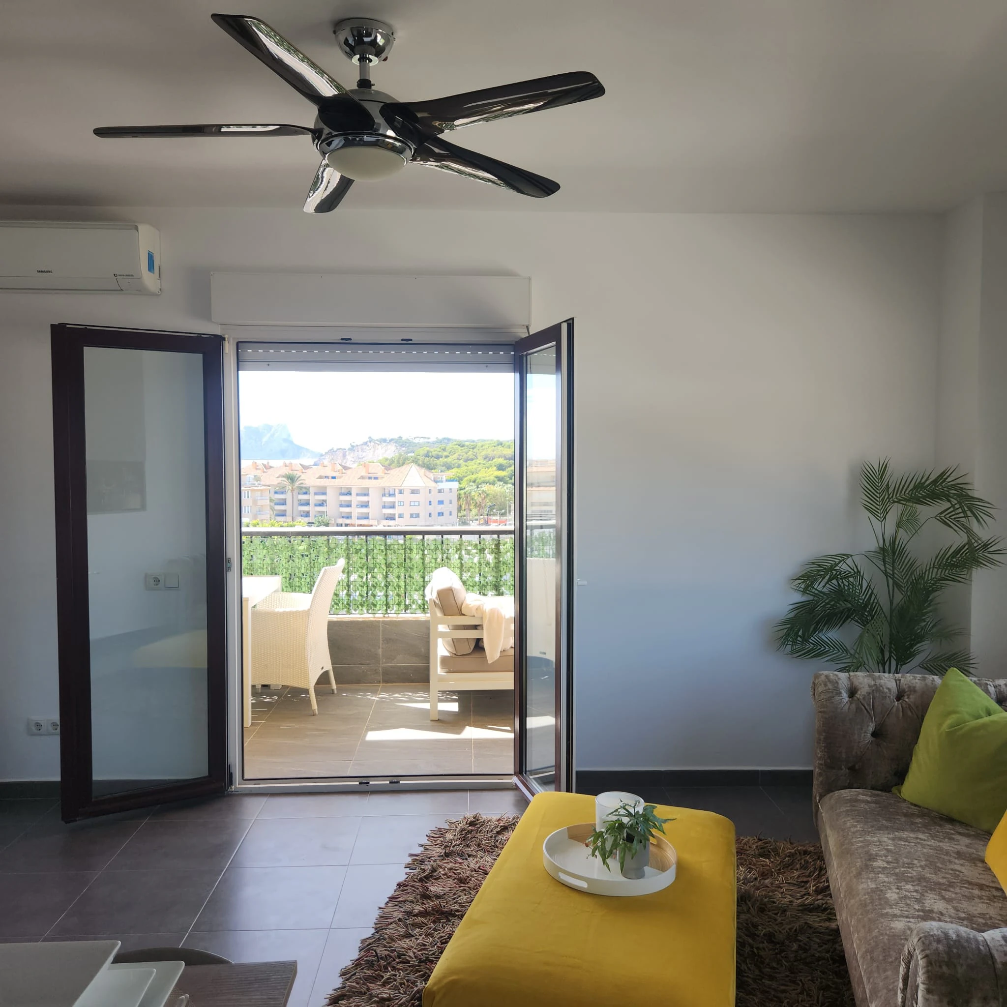 HOLIDAY RENTAL APARTMENT MORAIRA