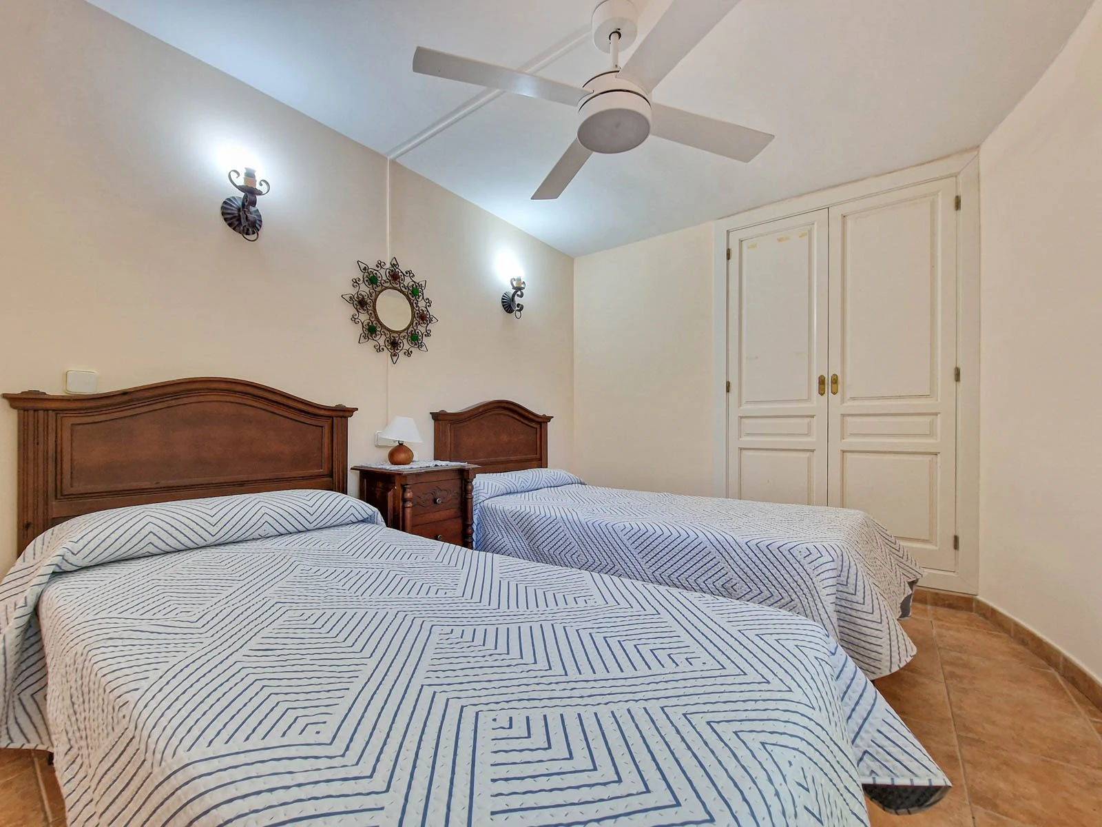 SUMMER RENTAL APARTMENT WITH PRIVATE POOL