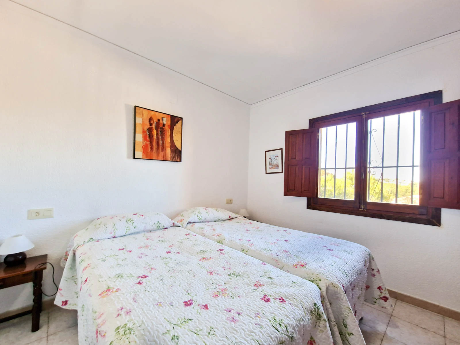 SUMMER RENTAL BENITACHELL WITH VIEWS