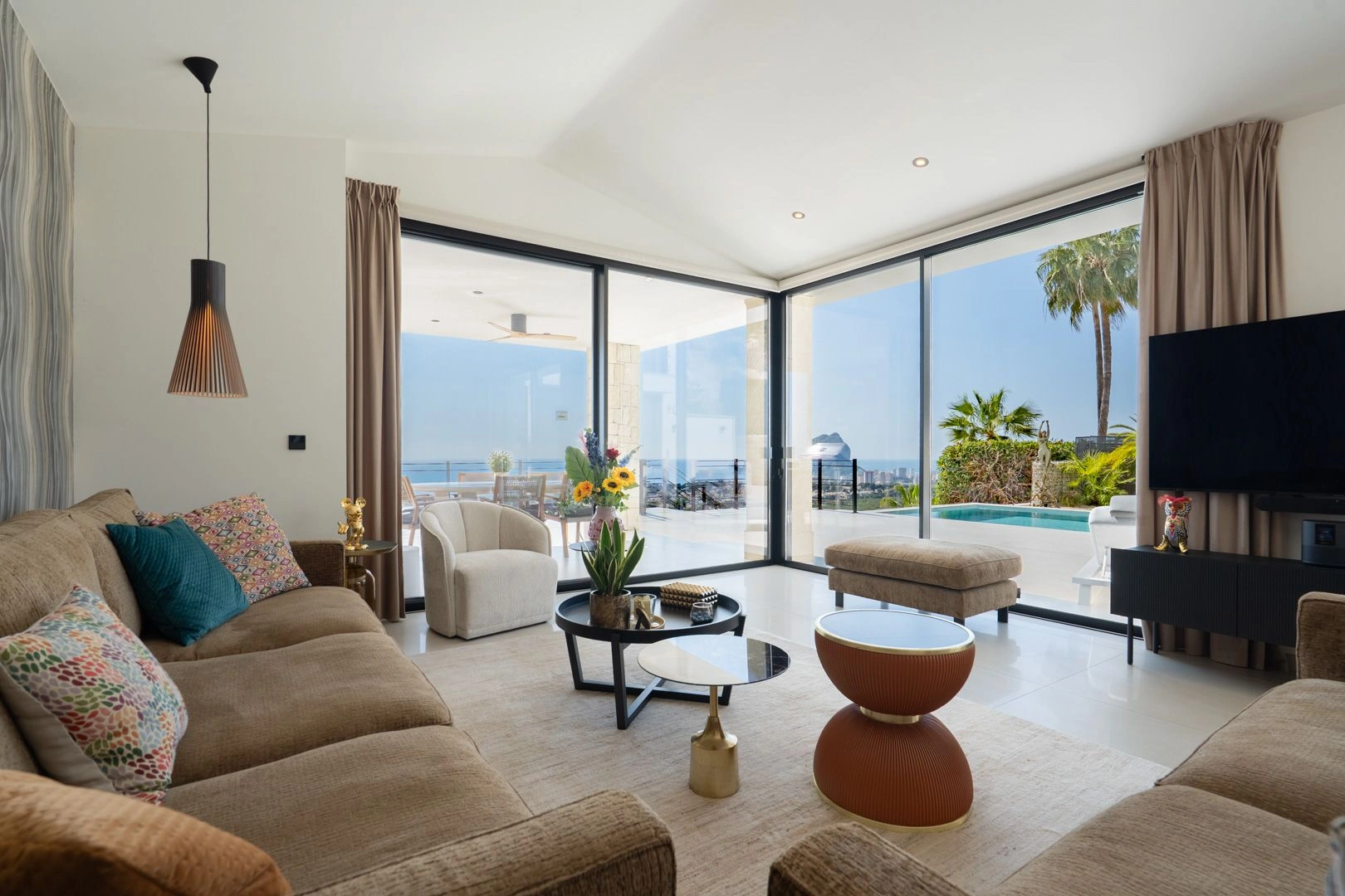 Impresionante villa mediterránea de lujo con vistas al mar en venta en Benissa