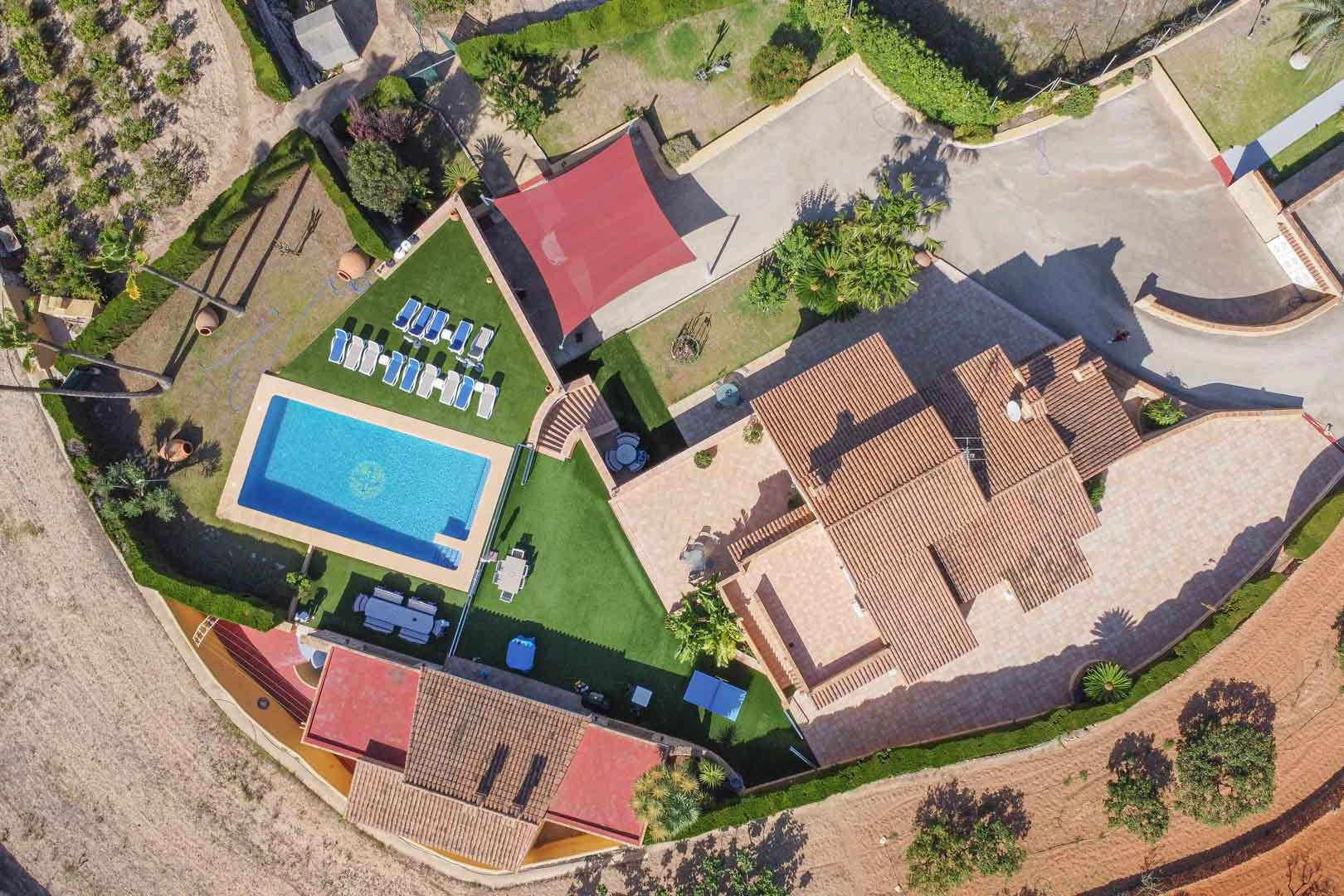 Villa con 3 casas de invitados en venta en Benissa