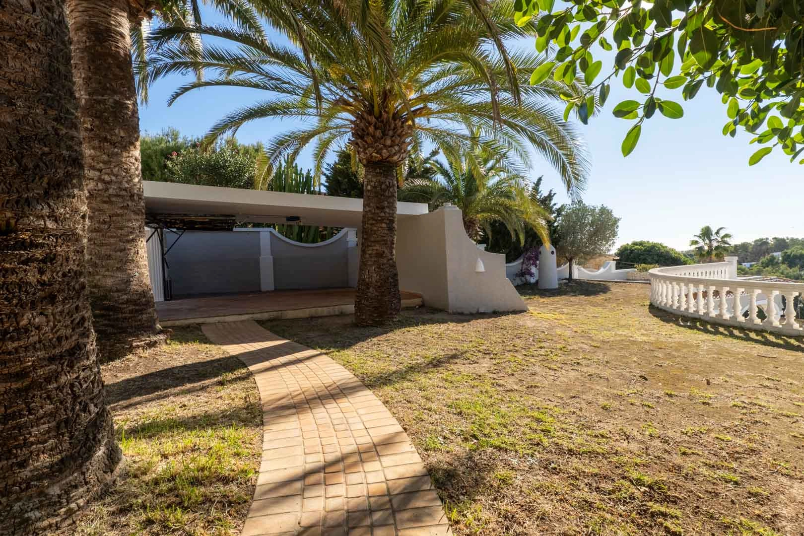 Mediterrane Villa mit Panoramablick auf das Meer zum Verkauf in Benissa.