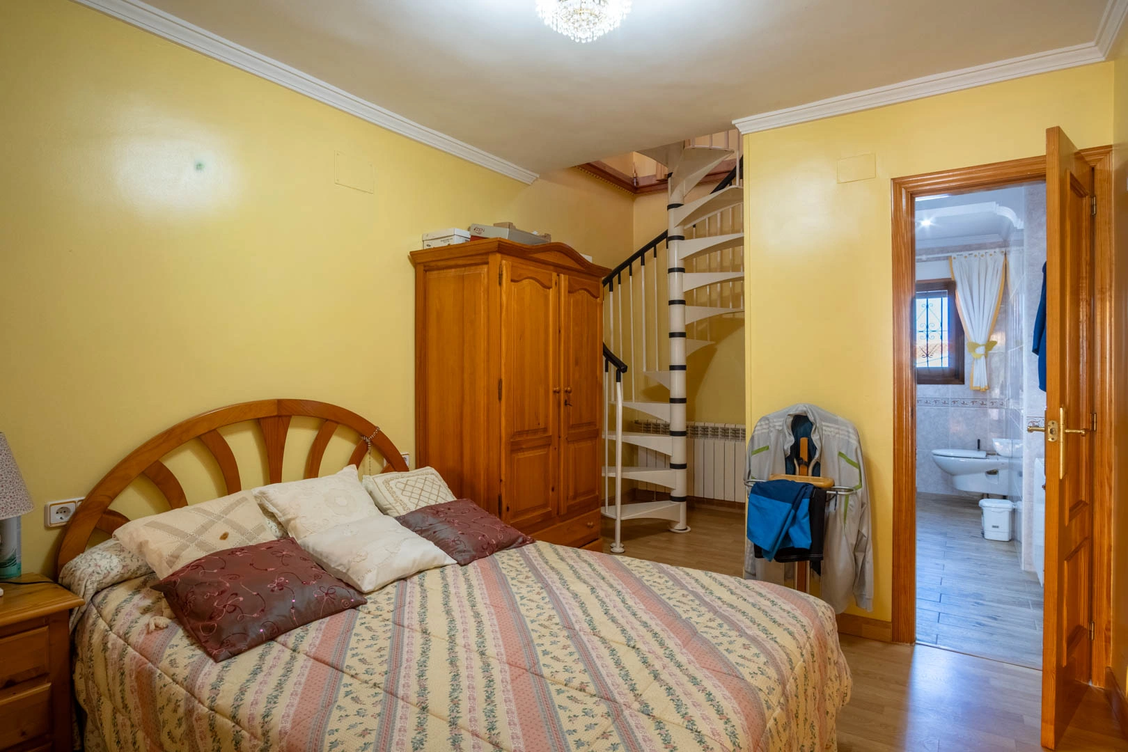 Chalet semiadosado a la venta en La Pedrera, Dénia