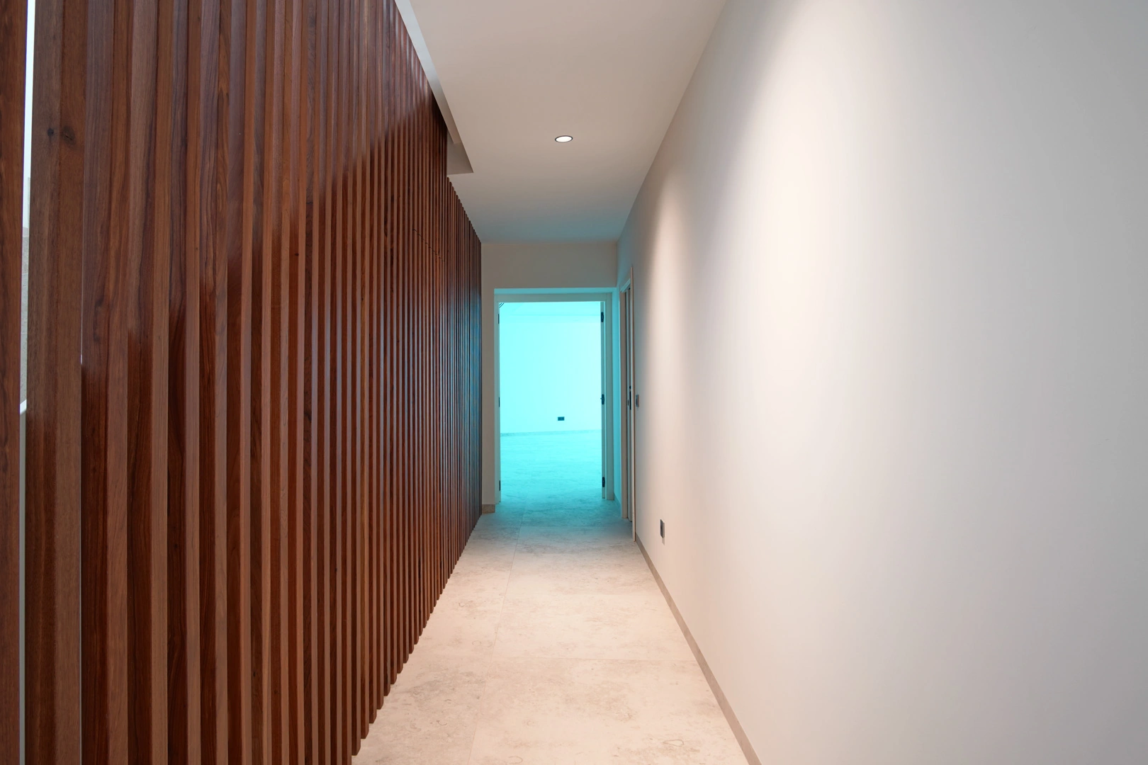 Exclusiva villa moderna cerca de la playa de La Fustera