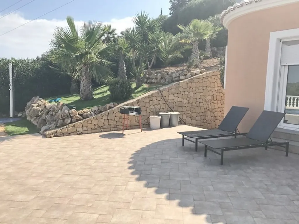 Villa de luxe exclusive à vendre à Javea avec vue panoramique.
