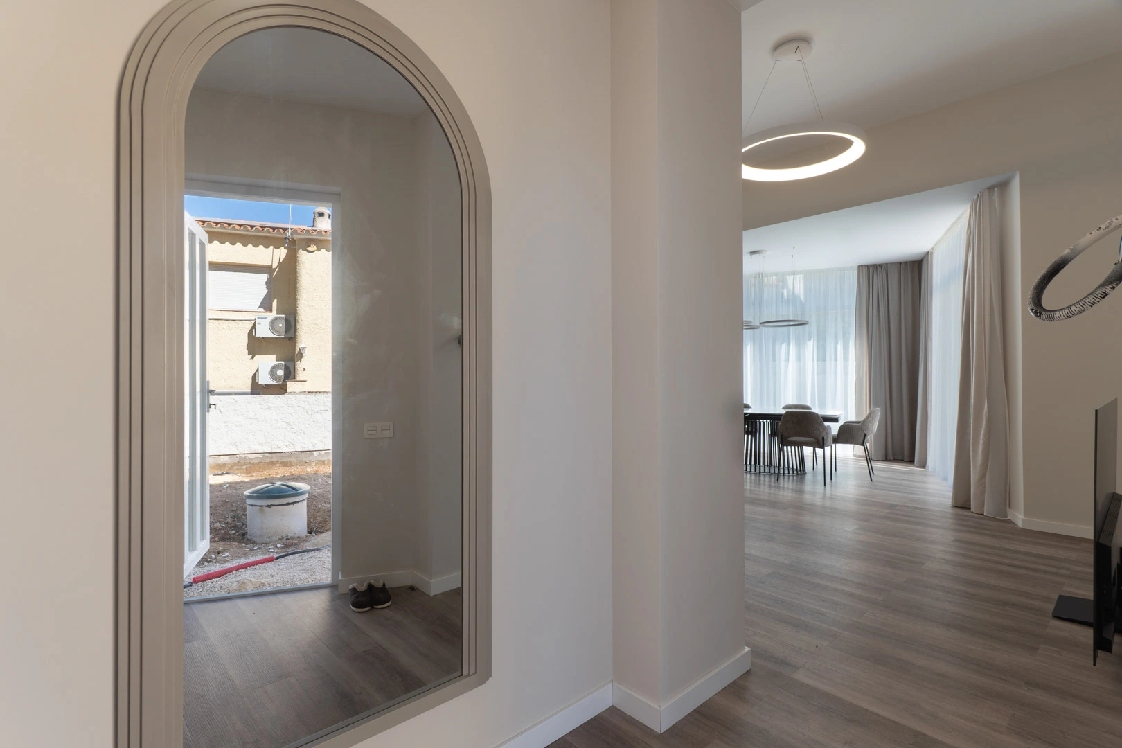 Villa moderna aún por terminar en venta en Calpe.