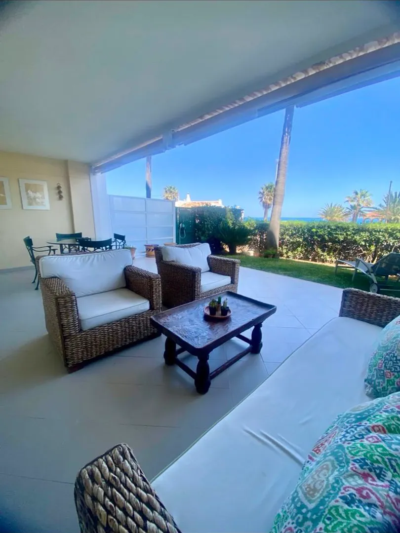 Appartamento in seconda linea con vista mare in vendita a Montañar II, Jávea