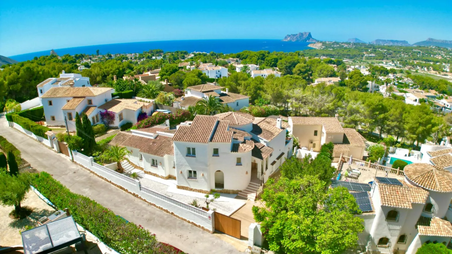 AR54330 - Villa reformada en venta en Moraira cerca del Portet