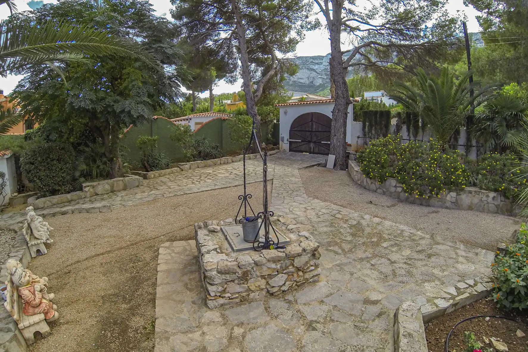 Villa en venta en Denia