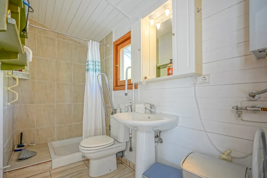 Chalet con consultorio médico en venta en Jávea.