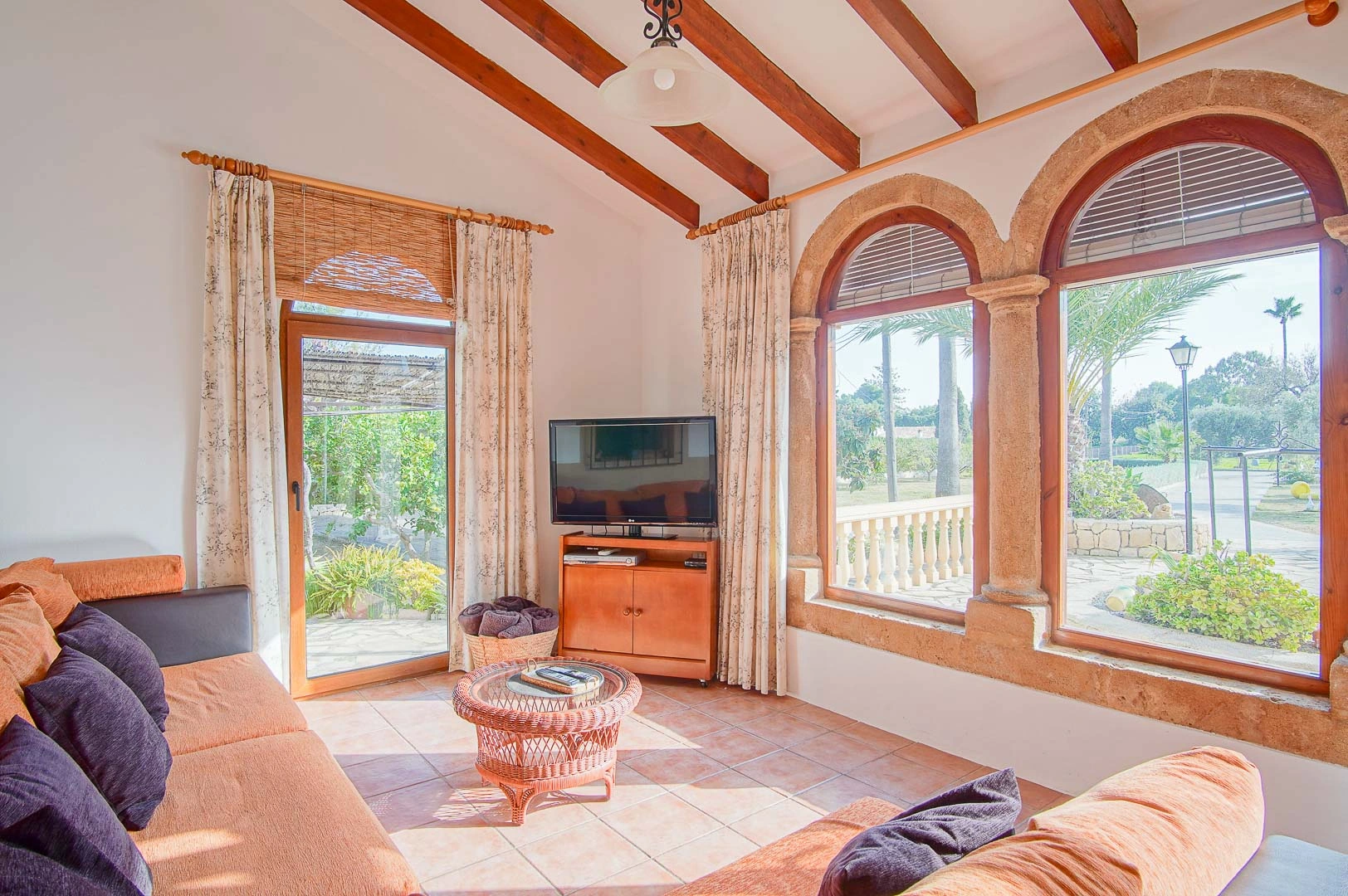 Charmante Villa im traditionellen Stil in der prestigeträchtigen Gegend von Puchol zum Verkauf in Jávea