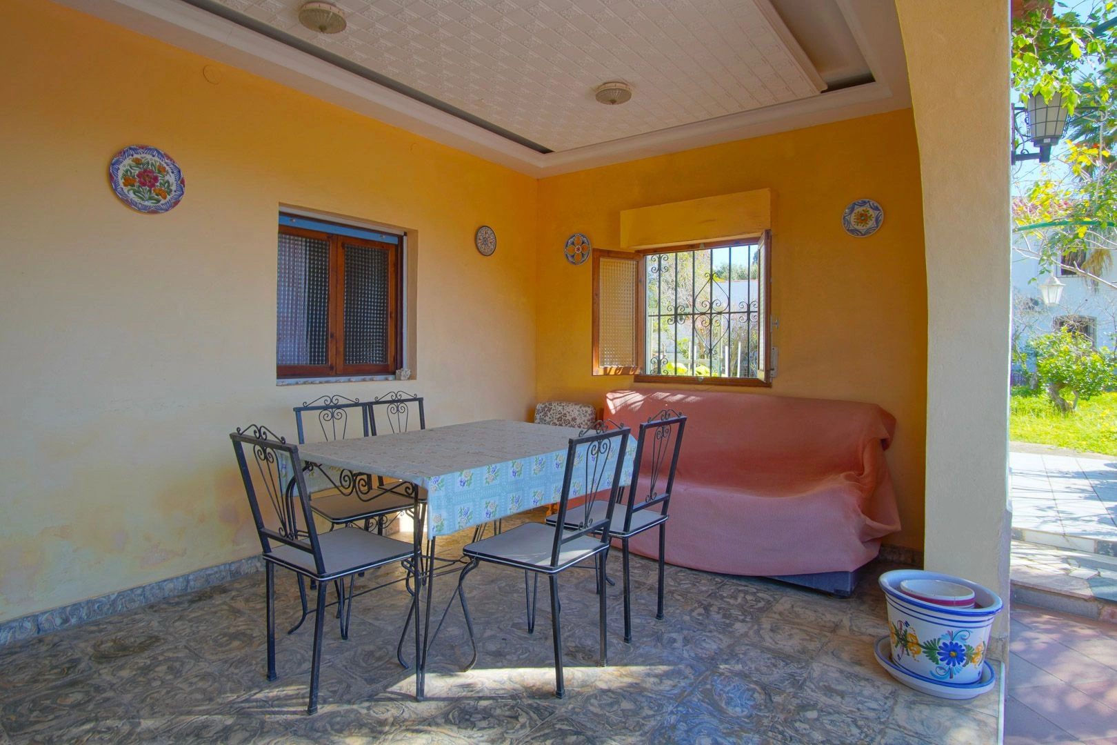 Villa avec vue sur la mer à quelques minutes du port de Javea.