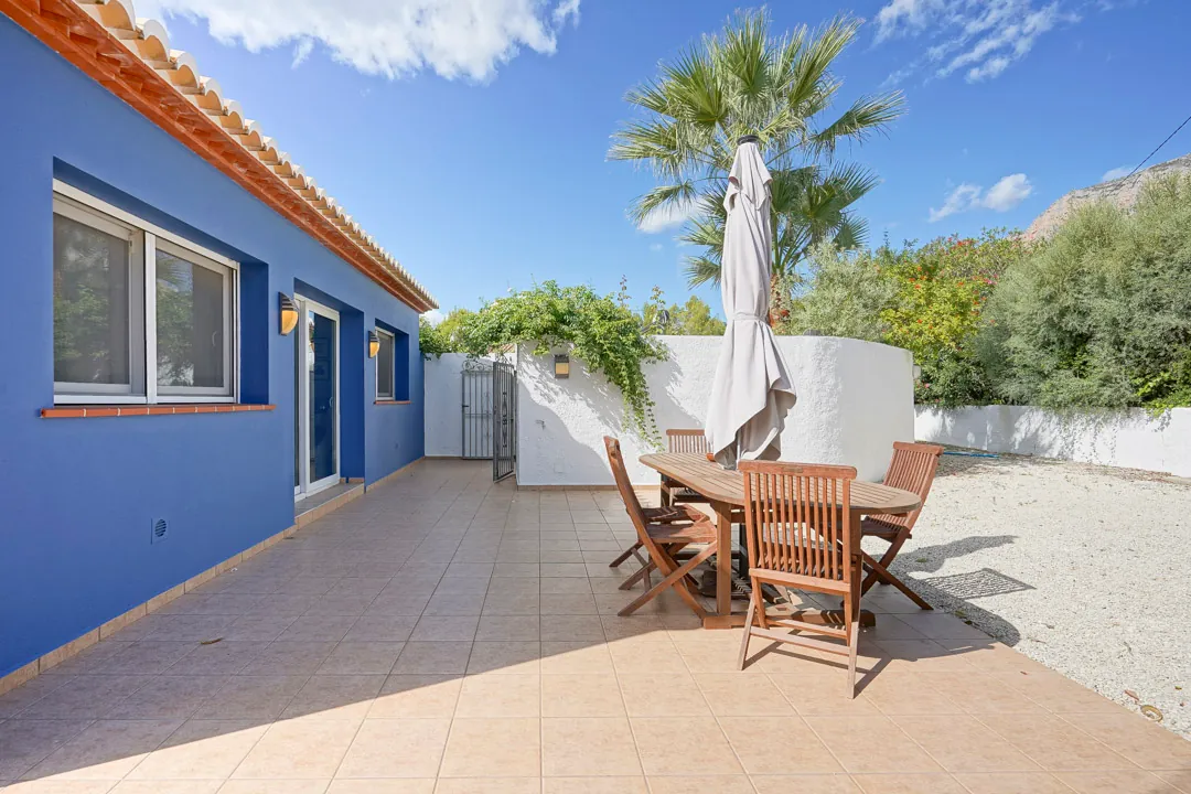 Preciosa villa de una sola planta en venta en el Montgo, Javea