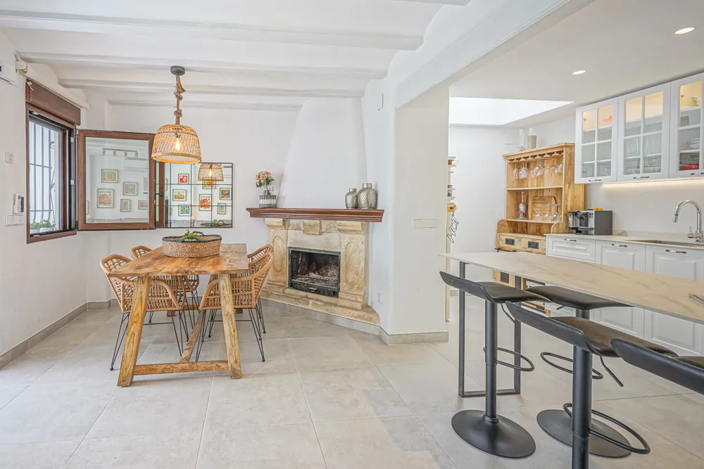 Casa adosada en venta cerca de Cala Blanca, Jávea