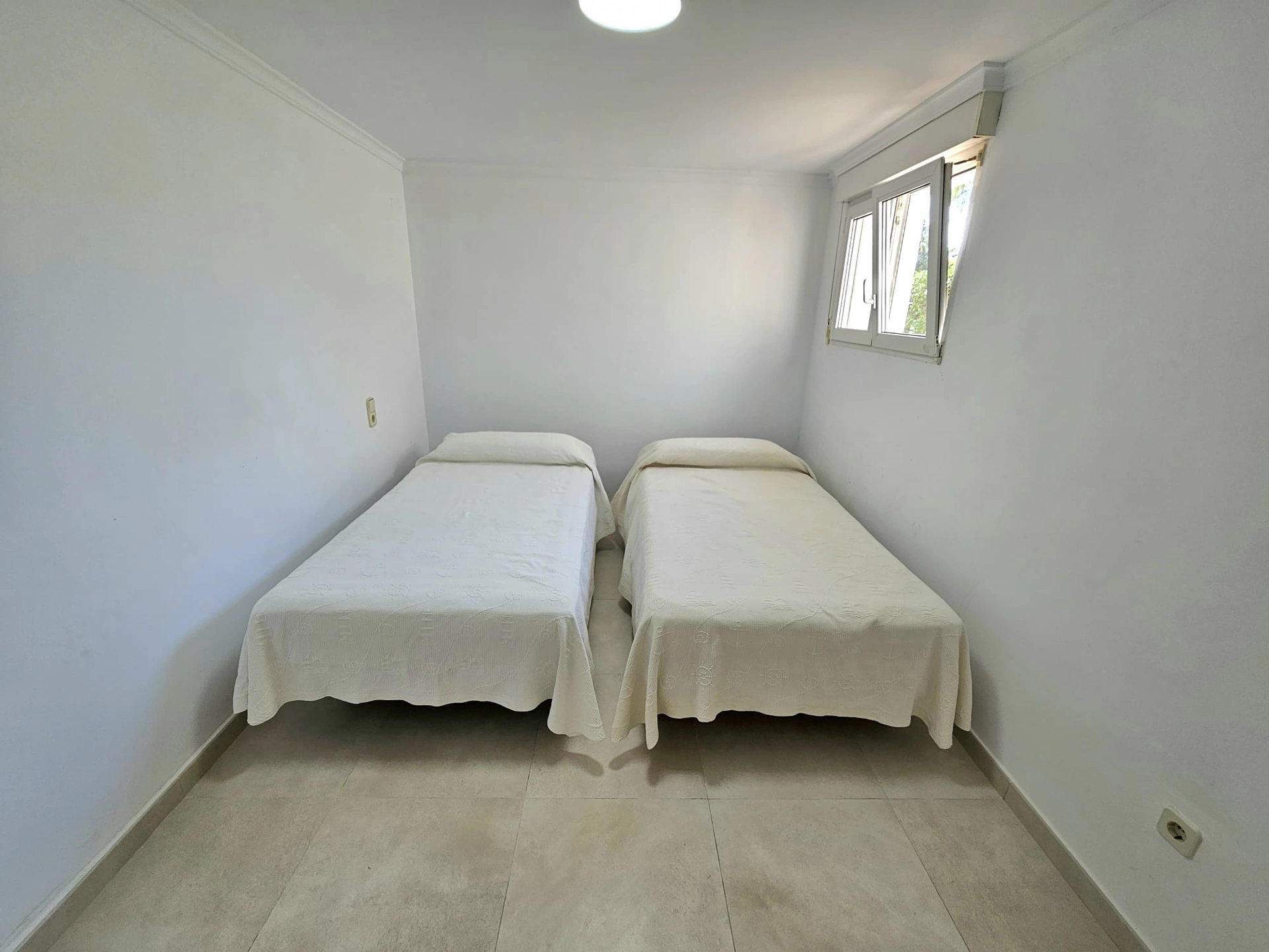 Chalet en venta en  Javea