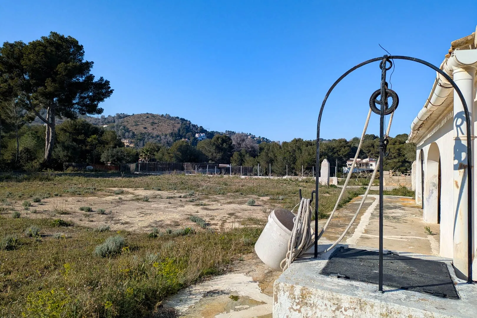 Finca tradicional con múltiples parcelas en venta en pinosol-las laderas, Jávea