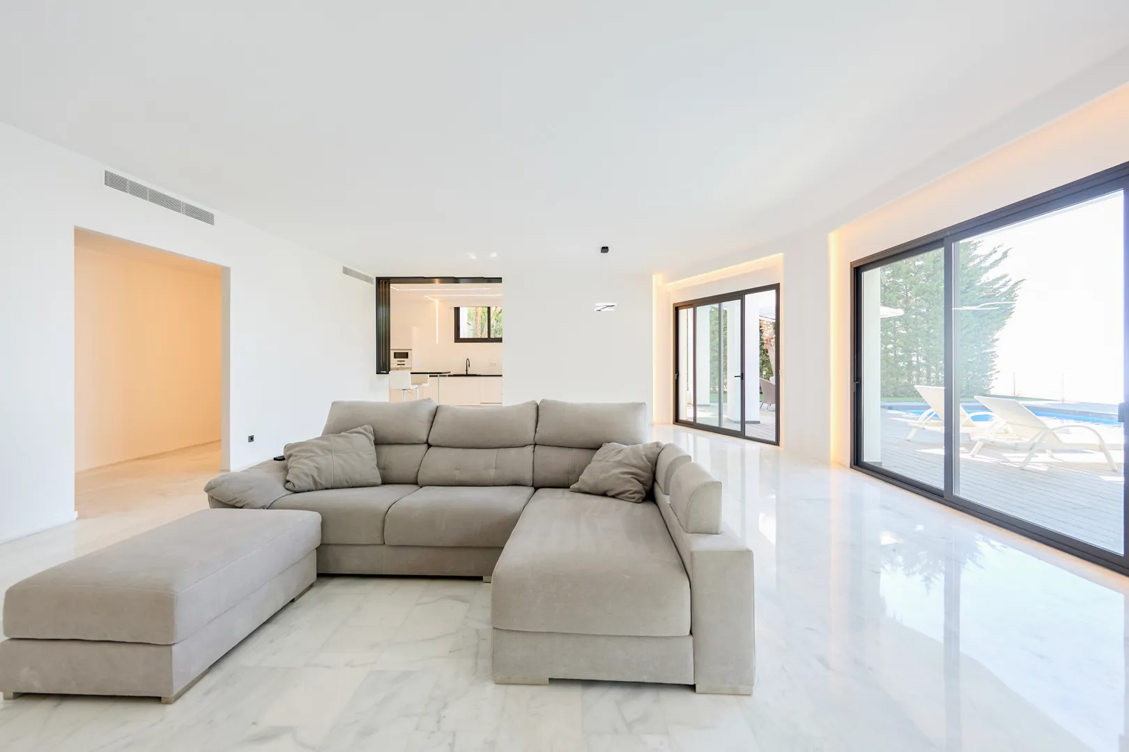 Villa de lujo con vistas al mar en venta en Altea