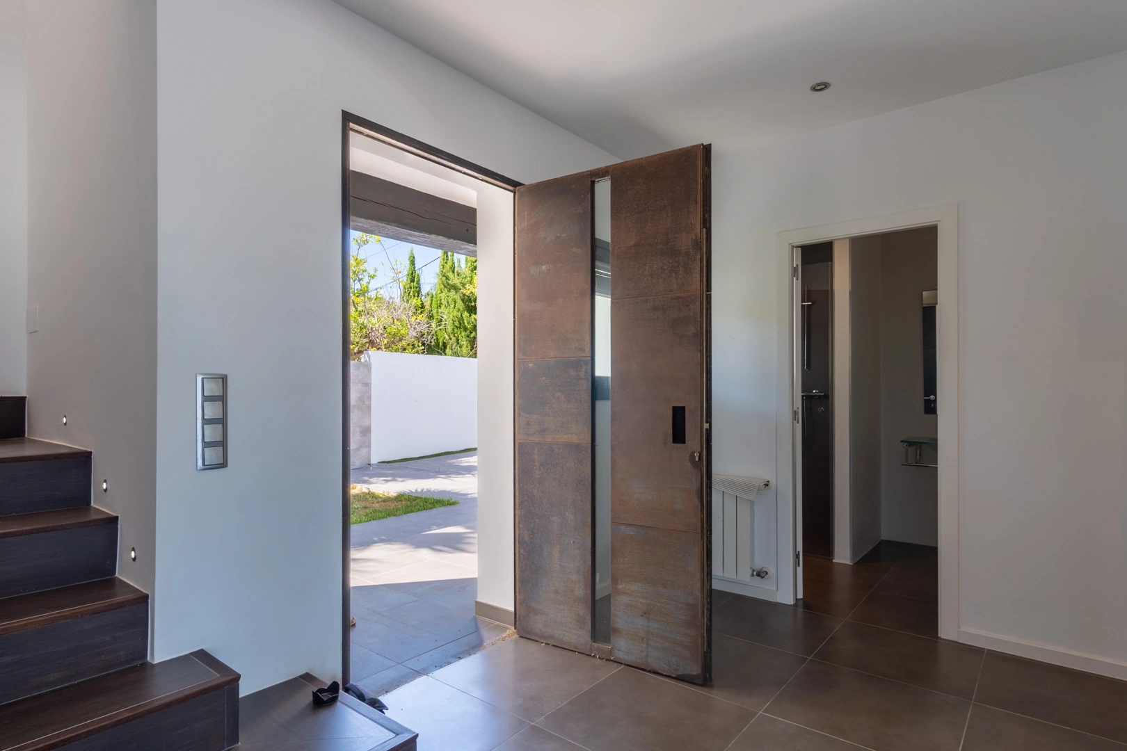 Villa tradicional mediterranea con vistas panoramicas al mar a la venta en Moraira.