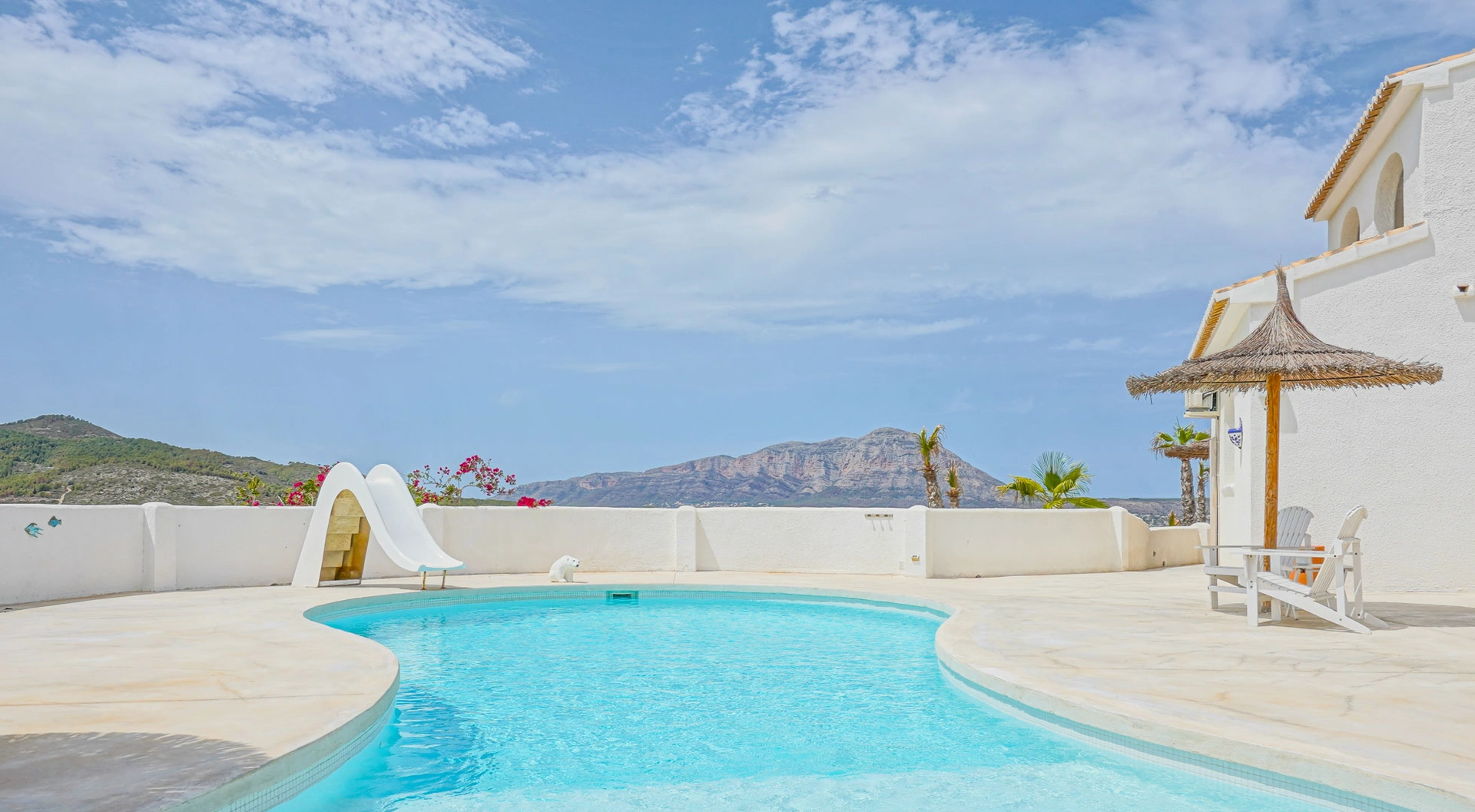 Magnífica villa de lujo con vistas panorámicas en venta en Benitachell