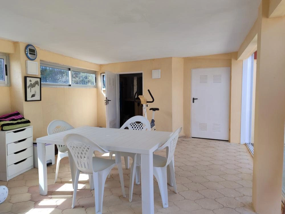 Charmante Villa auf einer Ebene in Calpe
