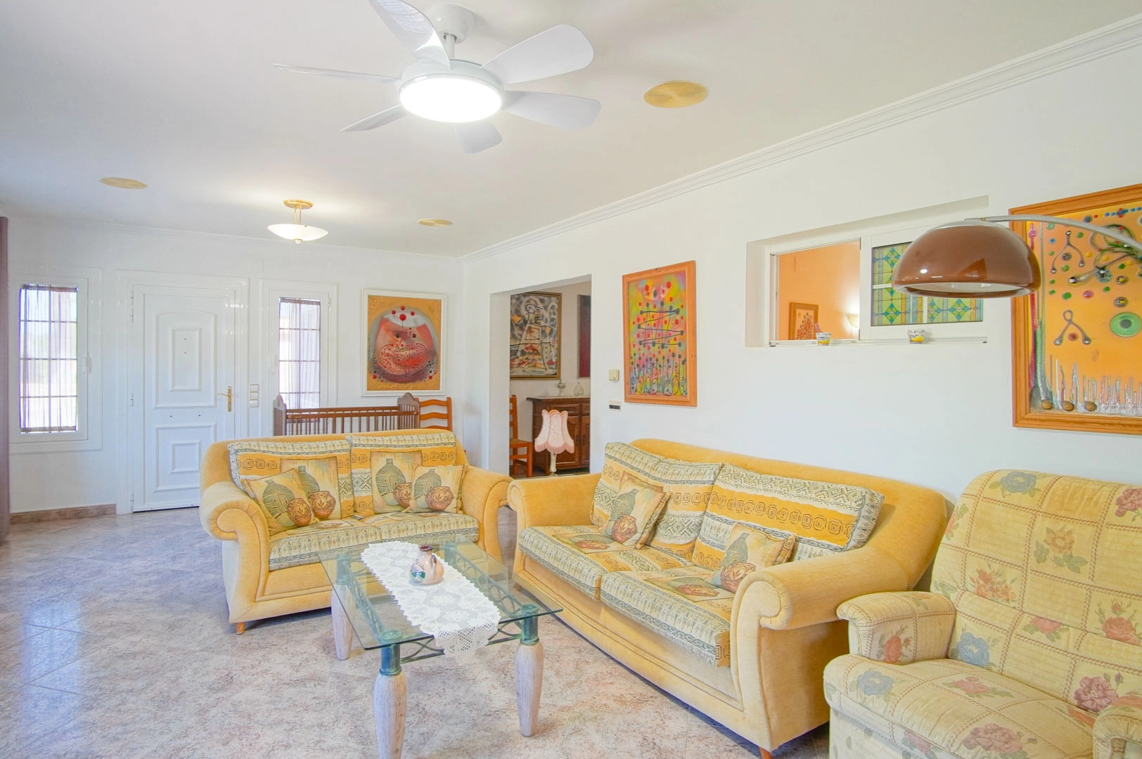 Villa con 3 casas de invitados en venta en Benissa