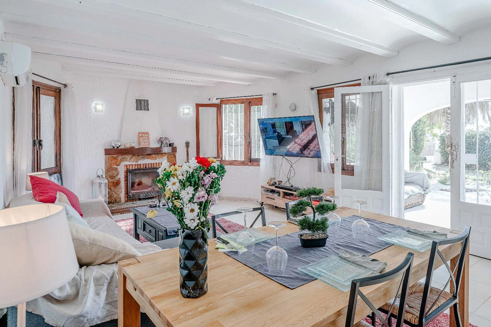 Charming villa for sale in Moraira with 2 bedrooms and a private pool.