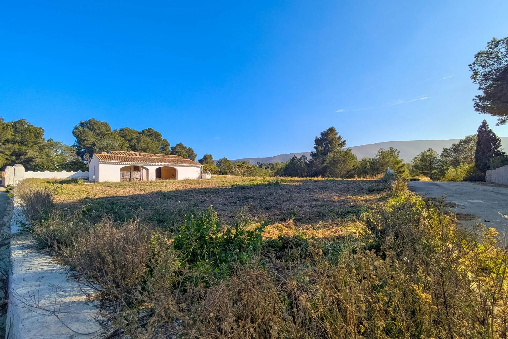 Finca tradicional con múltiples parcelas en venta en pinosol-las laderas, Jávea