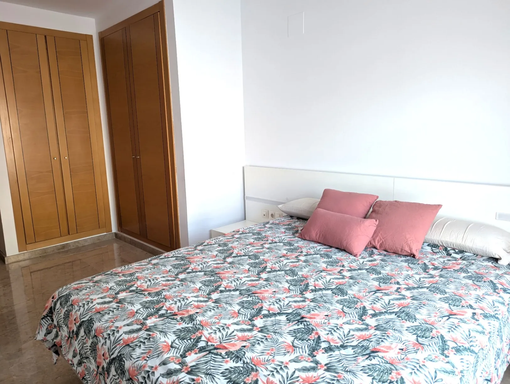 Appartamento di 3 camere da letto in vendita a Dénia. Ampiezza, luce e comodità nel pieno centro.