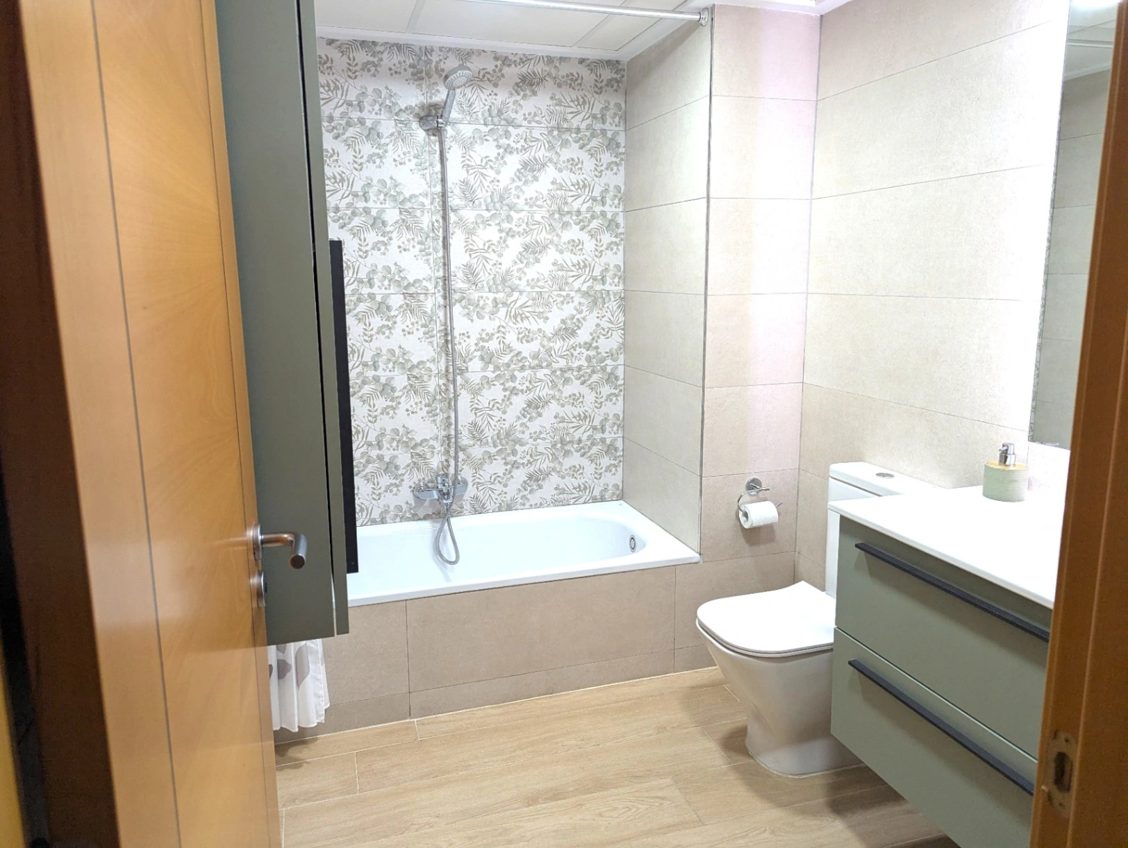 Appartamento di 3 camere da letto in vendita a Dénia. Ampiezza, luce e comodità nel pieno centro.