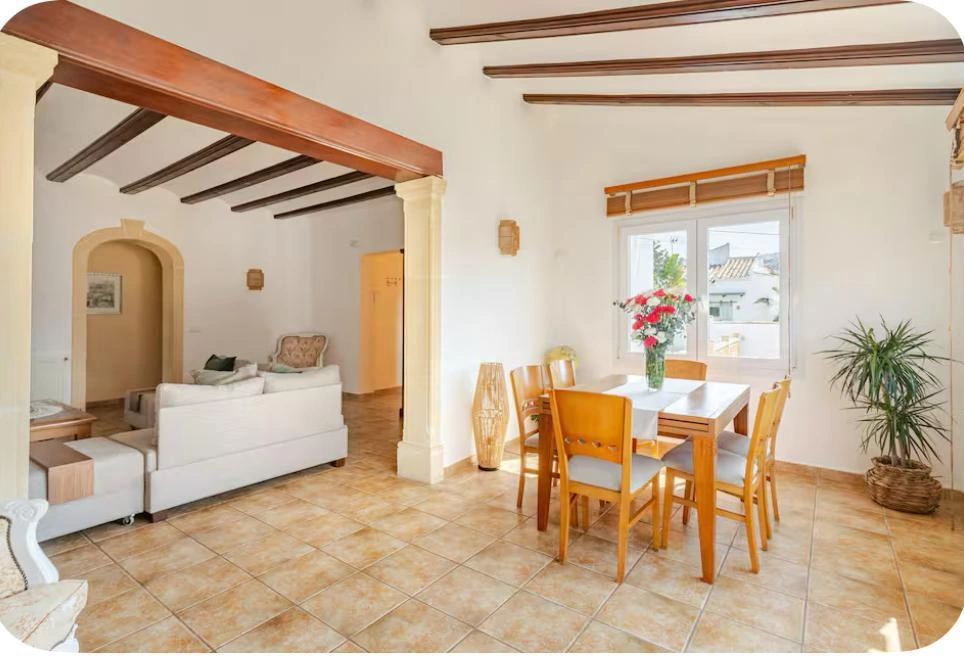 Charmante villa à vendre avec jardin et piscine privée à Cap Martí, Jávea – Costa Blanca