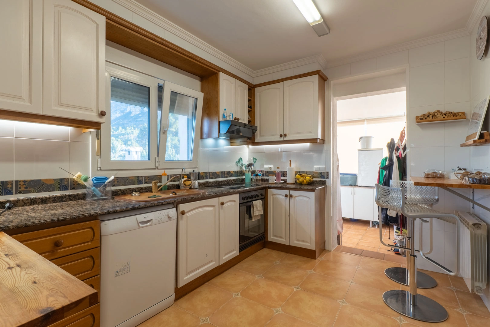 Villa con vistas al mar a la venta en Denia