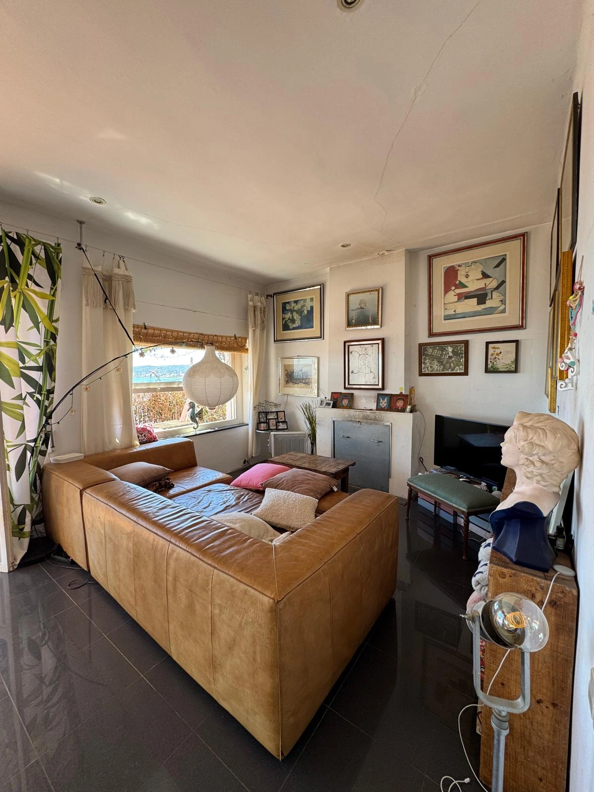 Se vende casa independiente en el puerto de Javea