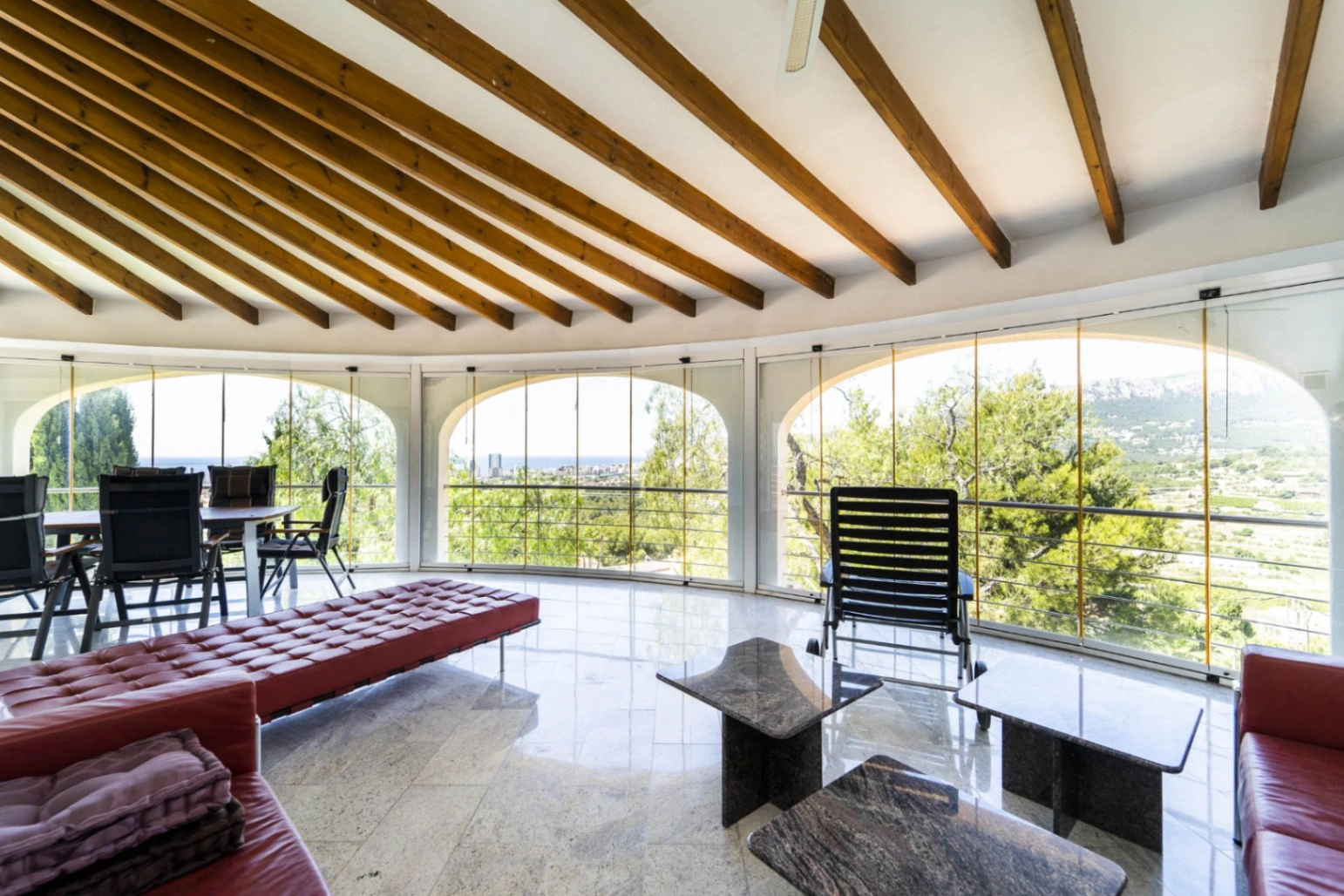 Grande villa traditionnelle avec vue sur la mer à vendre à Calpe
