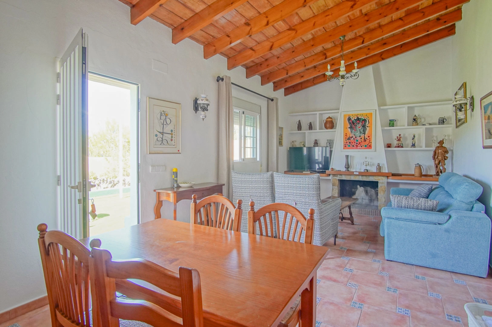 Villa con 3 casas de invitados en venta en Benissa