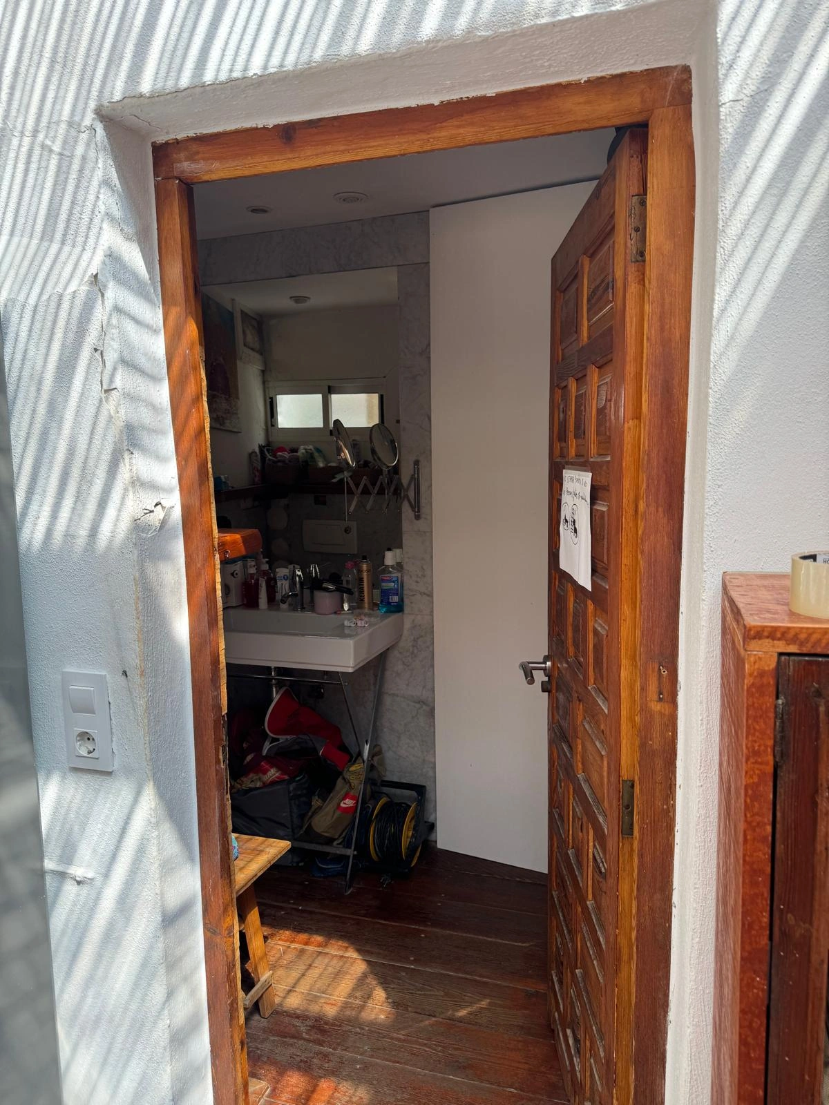 Se vende casa independiente en el puerto de Javea