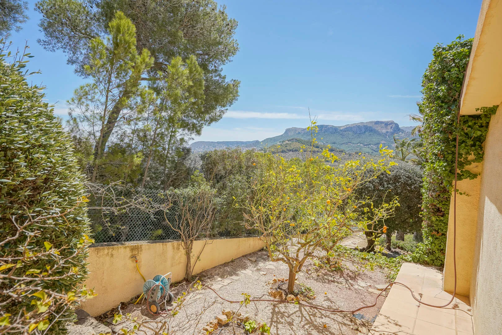 Villa con vistas panorámicas en venta en Calpe