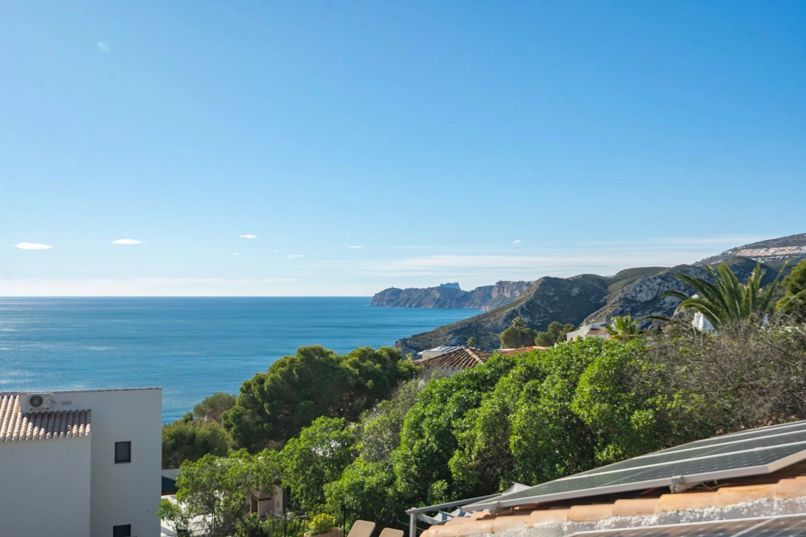 Traditionele villa met schitterend uitzicht op zee te koop in Ambolo, Jávea