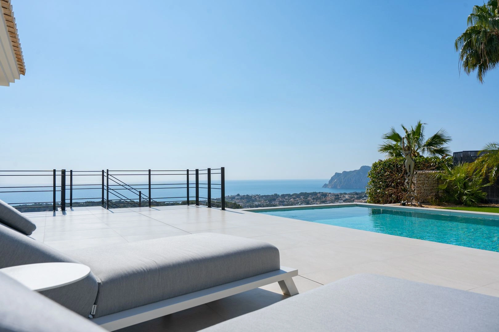 Impresionante villa mediterránea de lujo con vistas al mar en venta en Benissa