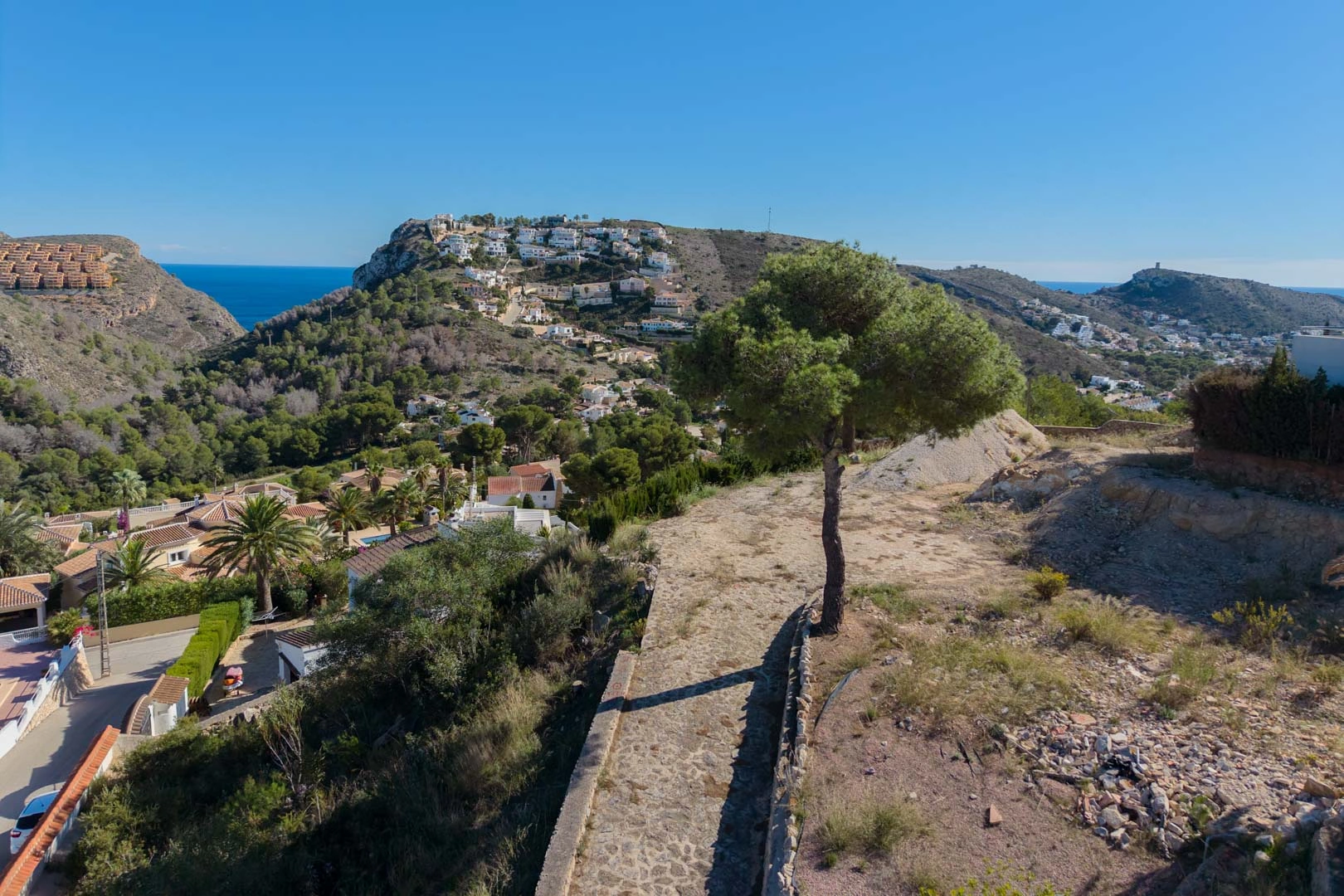 Exclusiva Villa de diseño en construccion con vistas al mar en venta en Moraira