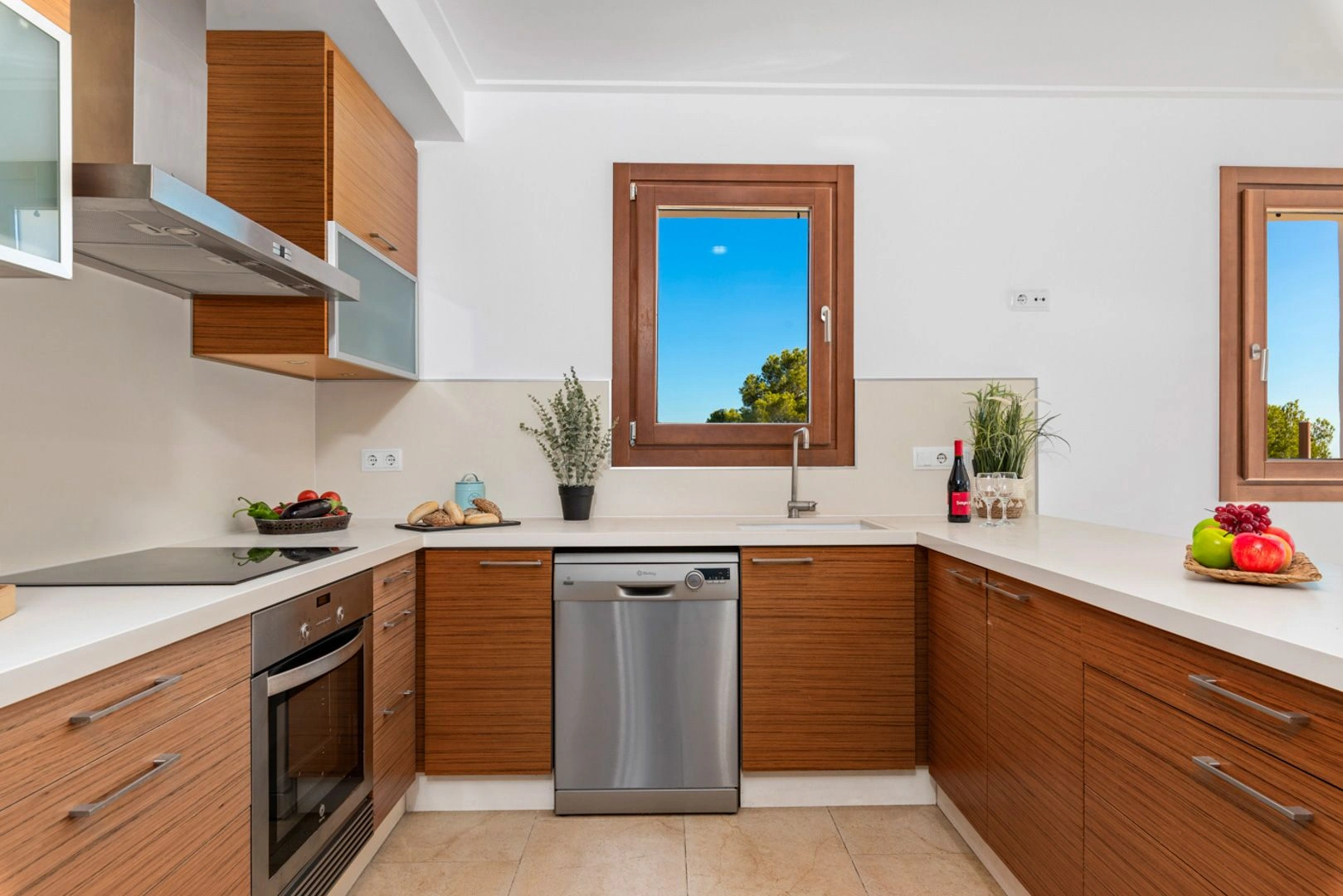 Preciosa finca con vistas al mar en venta en Oltamar, Calpe