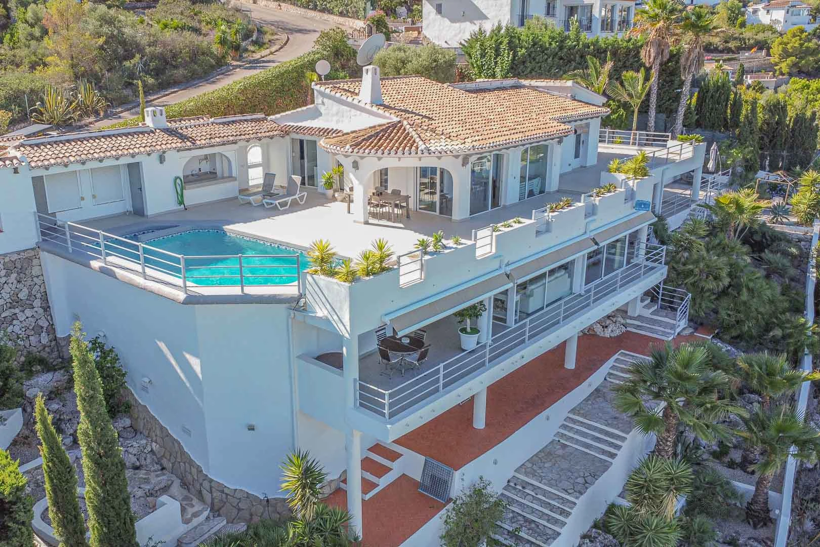 Villa con vistas al mar a la venta en Monte Pego